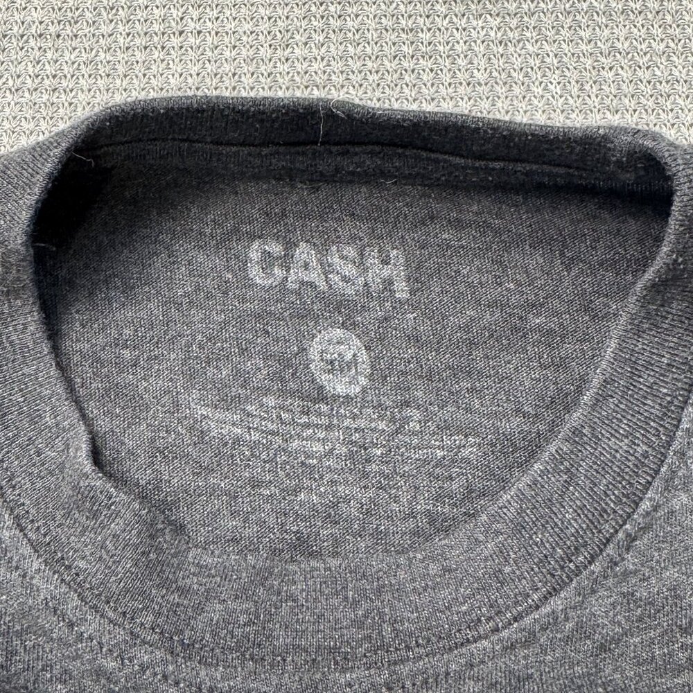 Johnny Cash Man In Black Graphic T-Shirt Short Sleeve Charcoal Gray Adult Small - Picture 6 of 10